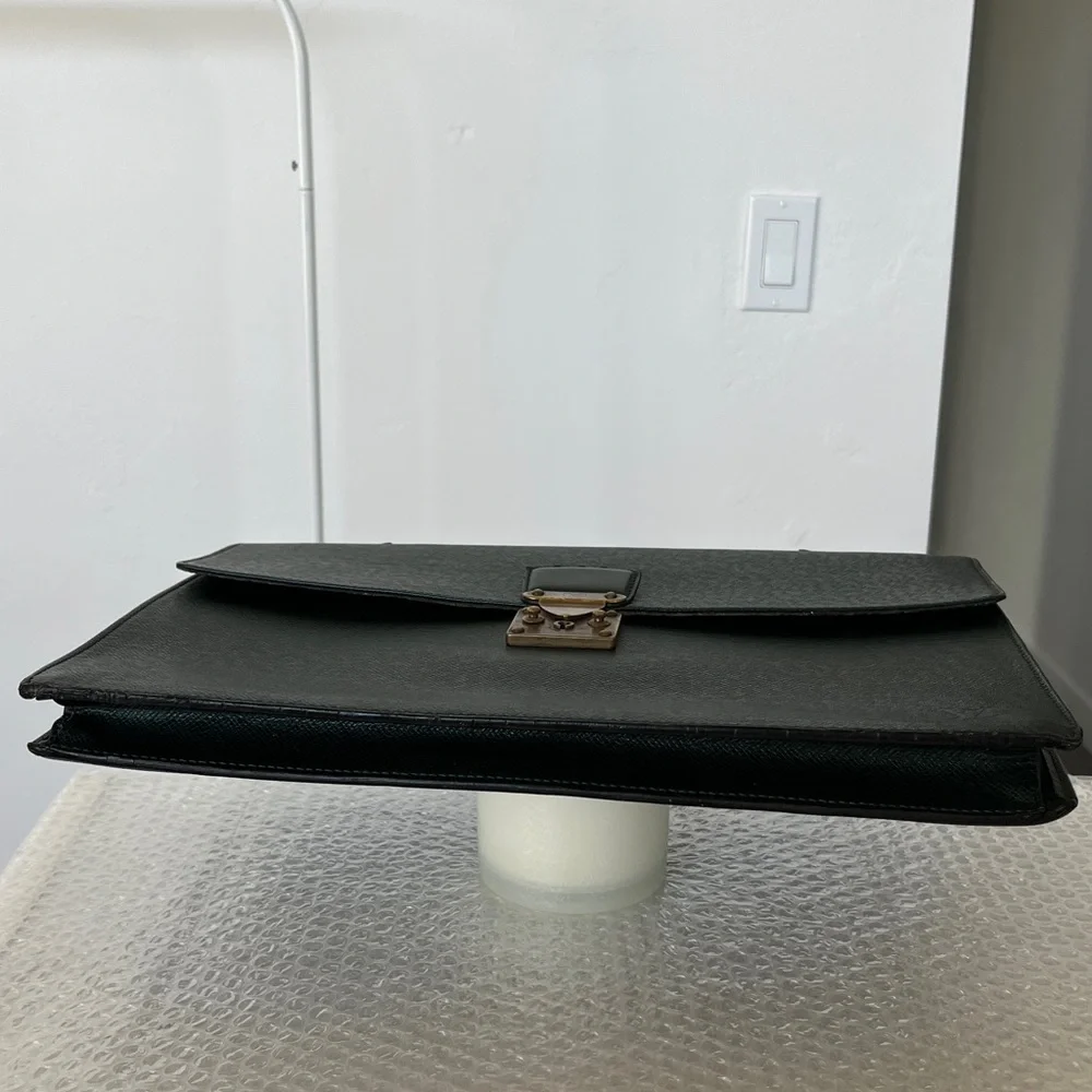 LV Taiga Leather Briefcase Unisex